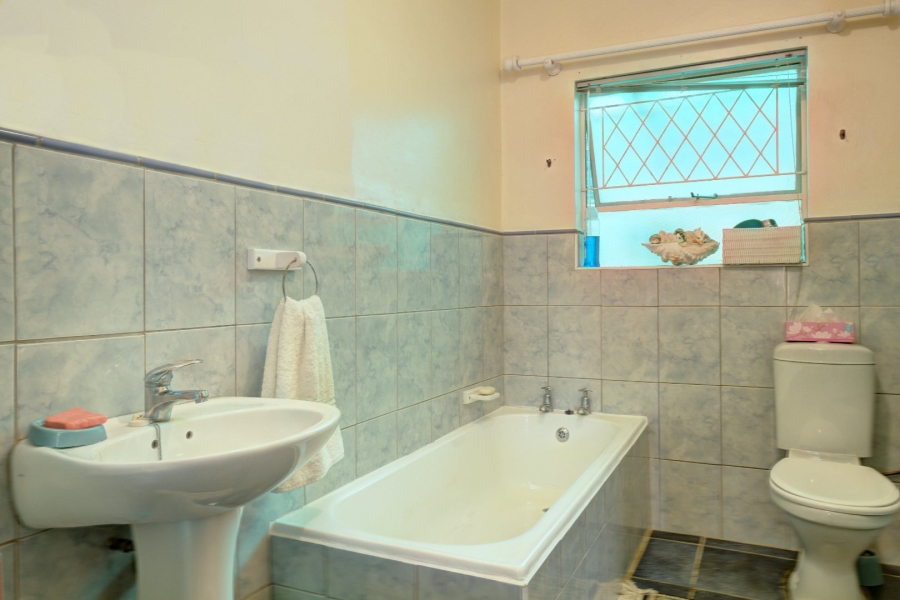 4 Bedroom Property for Sale in Kabega Park Eastern Cape